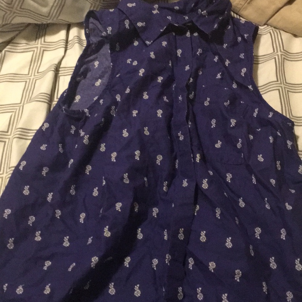 Women top